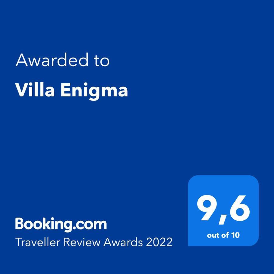 Villa Enigma Χάλμσταντ Εξωτερικό φωτογραφία